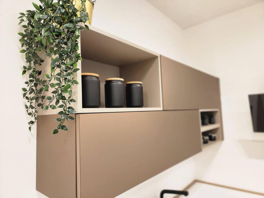 Rdhomes Falvo, Vomero Apartment *