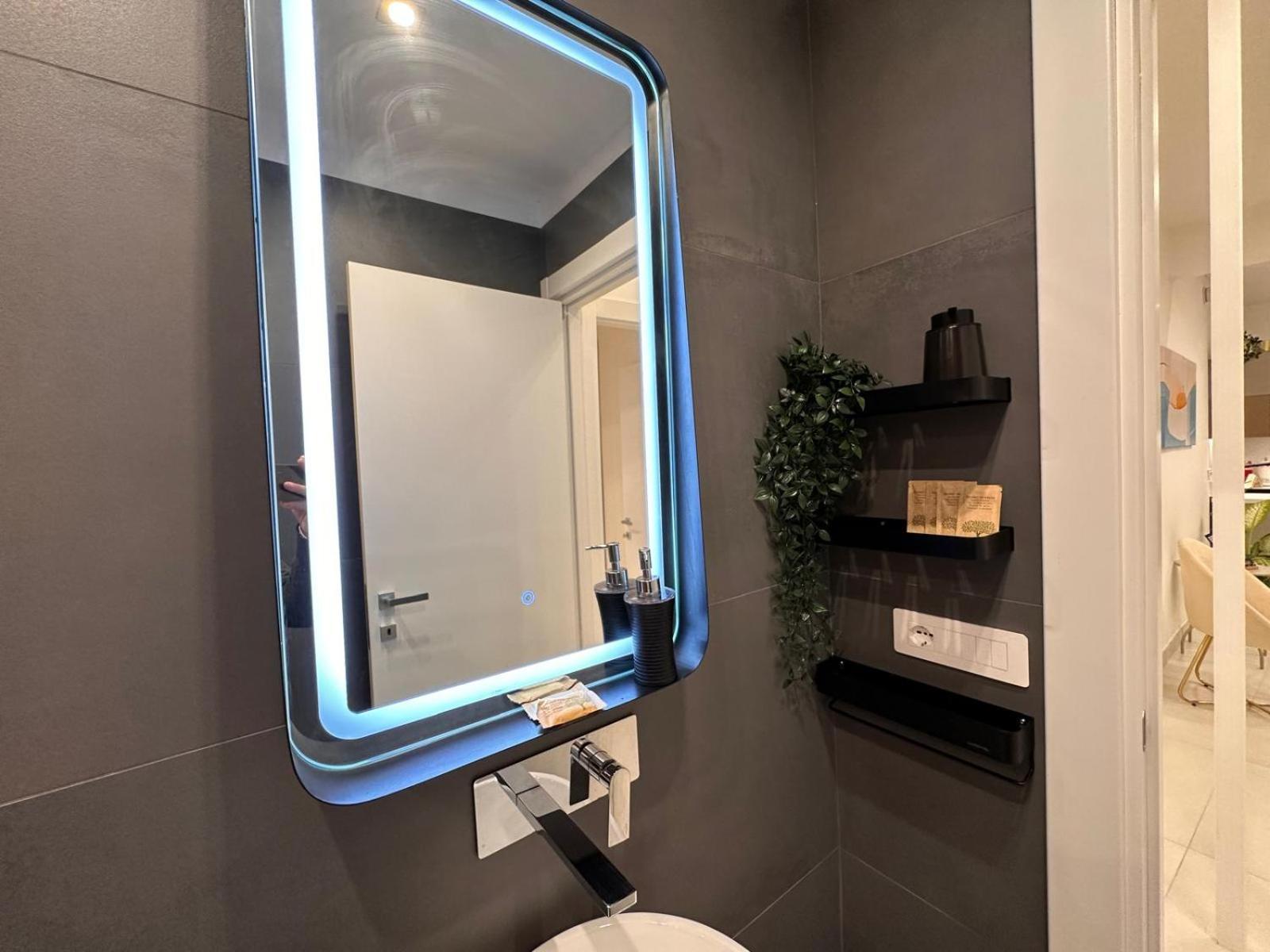 Rdhomes Falvo, Vomero Naples