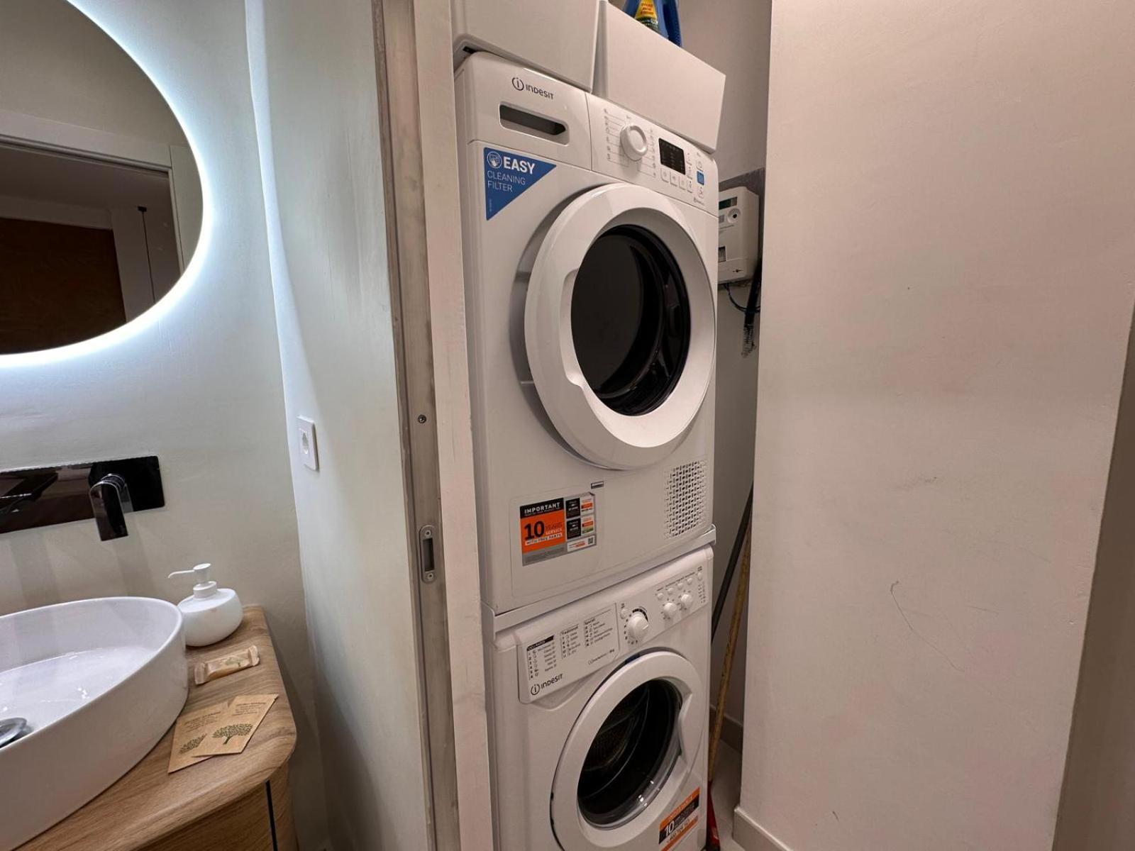 Rdhomes Falvo, Vomero Apartment Naples