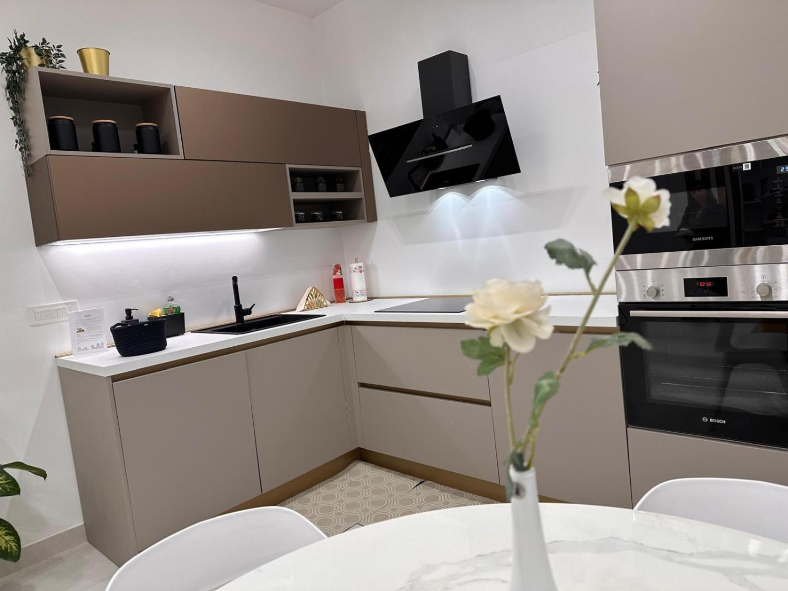 Rdhomes Falvo, Vomero Naples