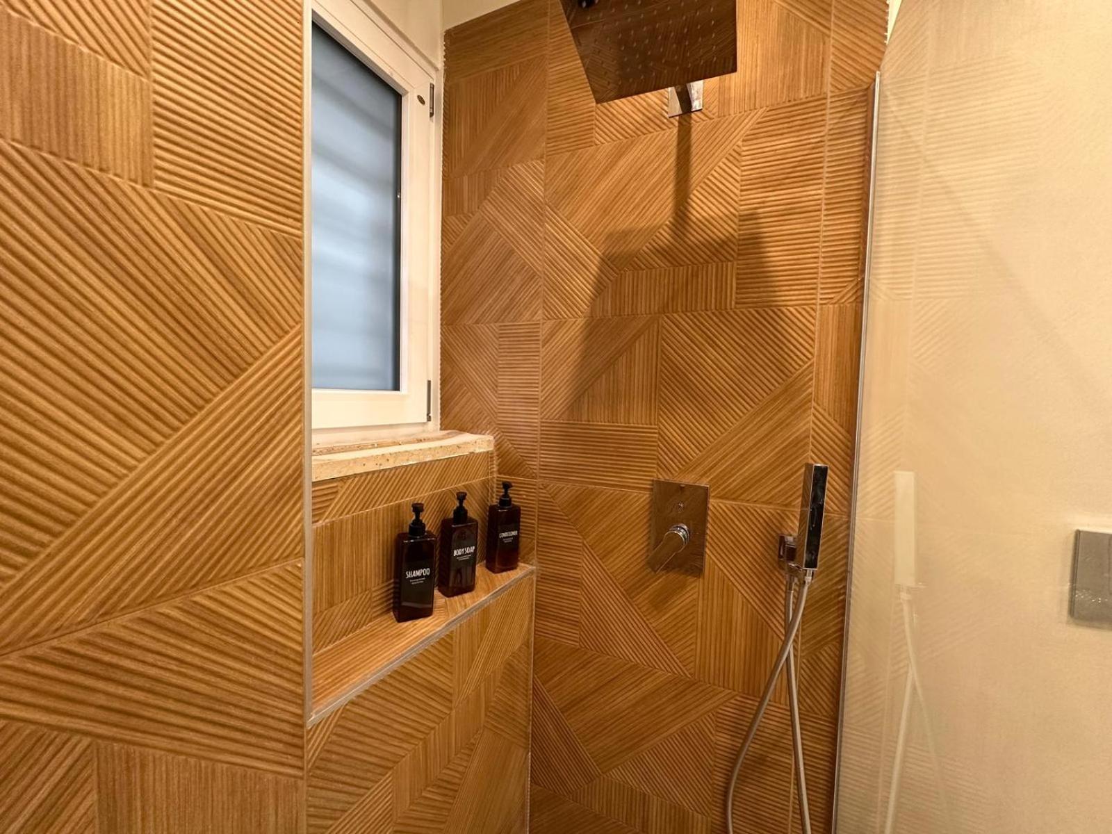 Rdhomes Falvo, Vomero Apartment *